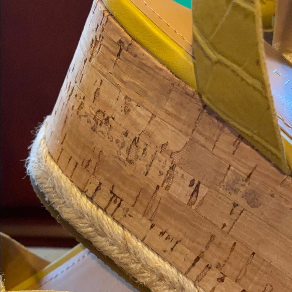 ~Marc Fisher~ NEW Mustard Yellow Platform … - Picture 4 of 7